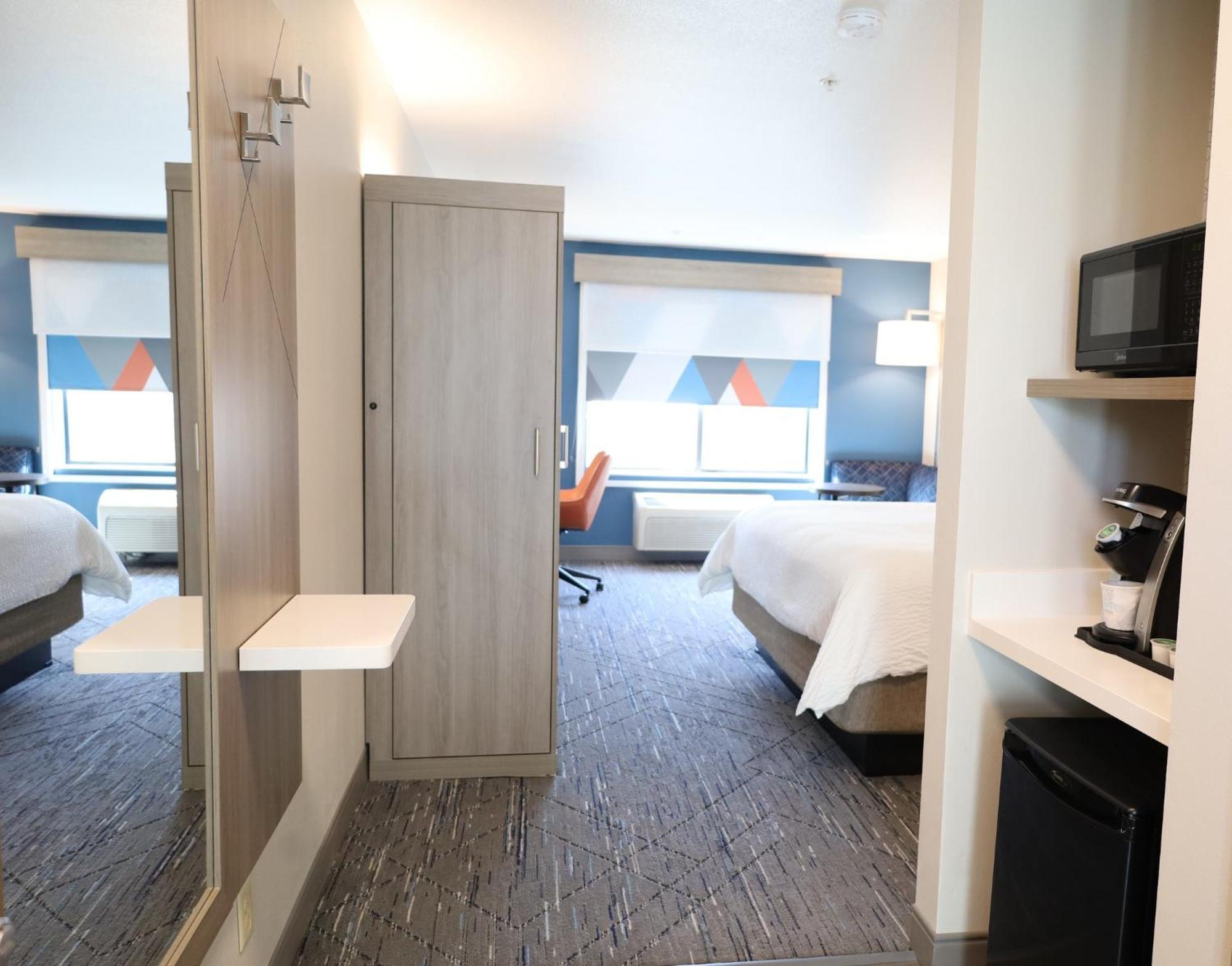 Holiday Inn Express Hotel & Suites Vancouver Mall-Portland Area By Ihg Zewnętrze zdjęcie